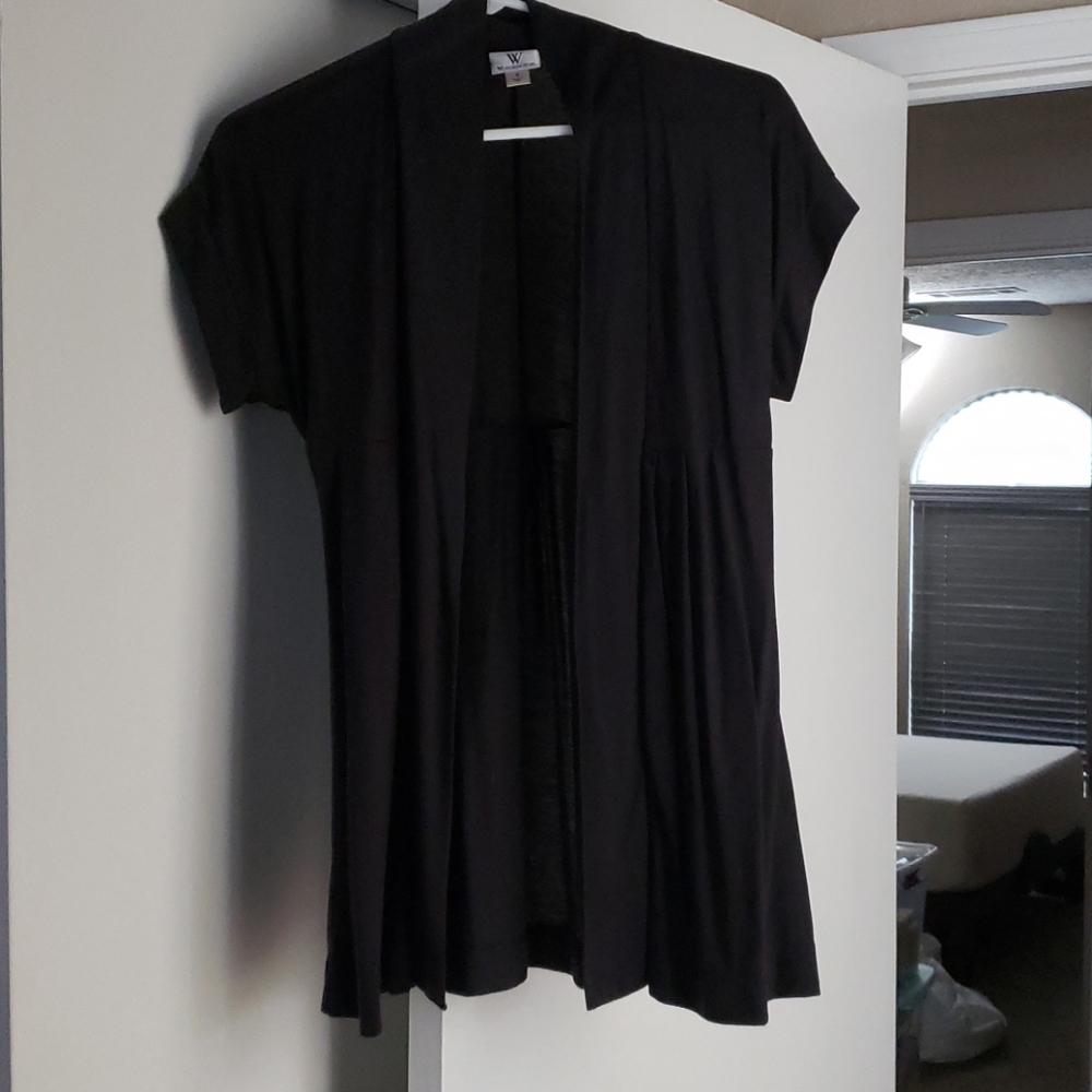 Short sleeve cardigan